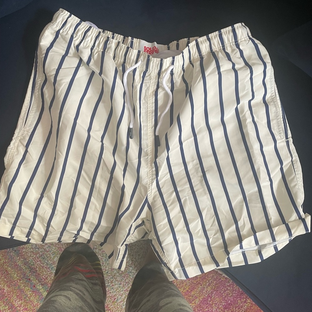 Solid & Striped Men’s Swimming Trunks, Size L